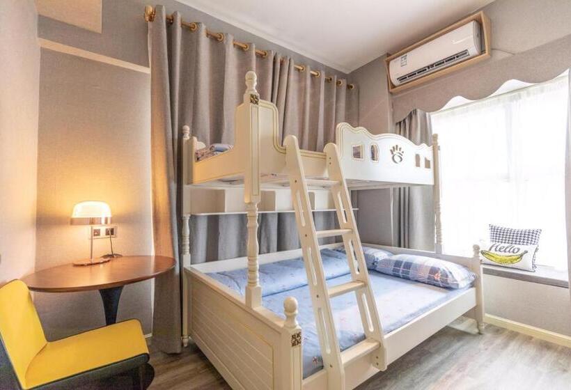 Quarto Familiar Deluxe, Imin