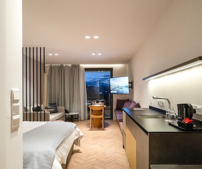 디럭스 스위트, Alinea Suites Limassol Center