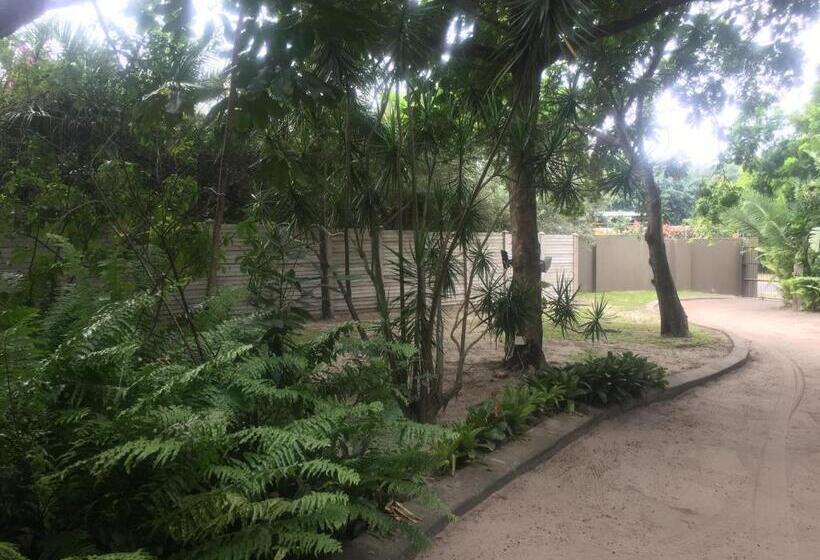 스탠다드 룸 가든 전망, Garden Apartments