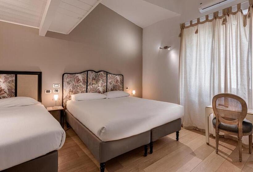 اتاق استاندارد سه نفره, B&b L' Orangerie