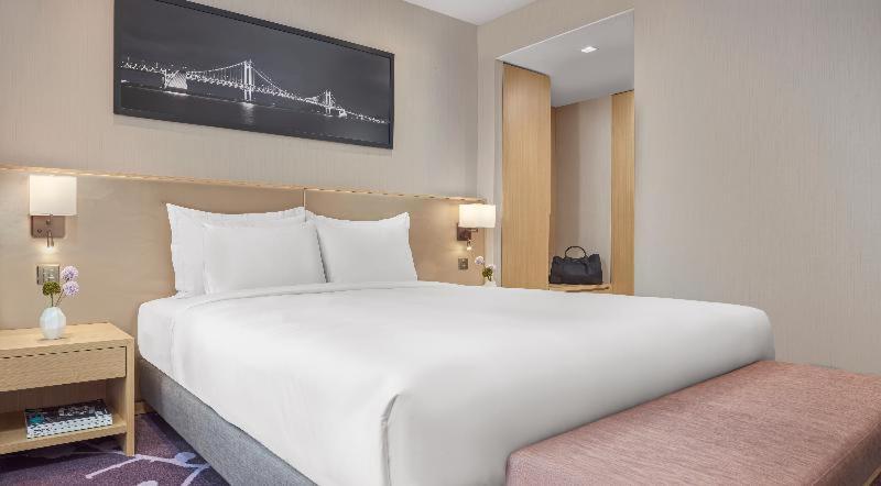 Family Suite, Avani Central Busan