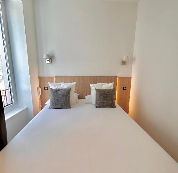 Номер Стандарт, Hôtel Les Deux Coteaux