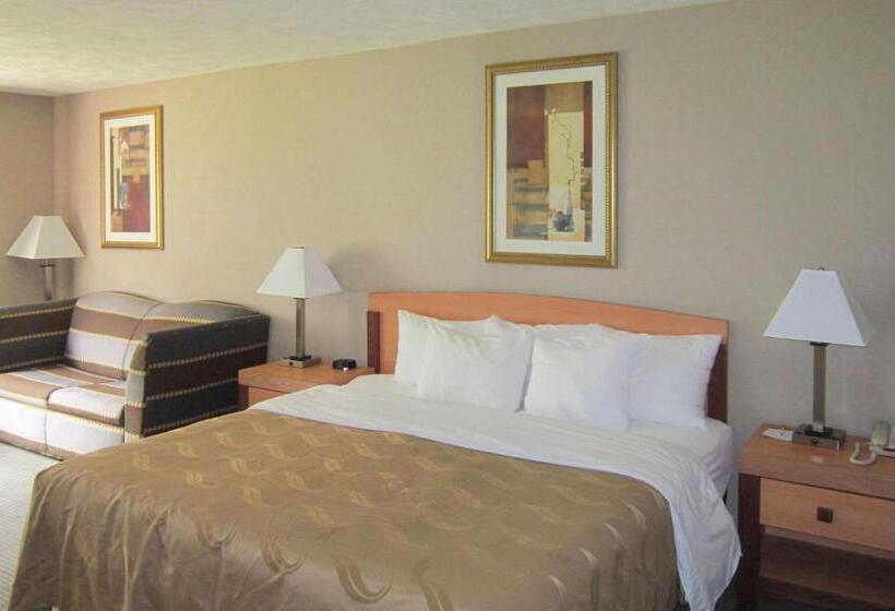 Quarto Deluxe Cama King, Quality Inn Nashville  Bloomington