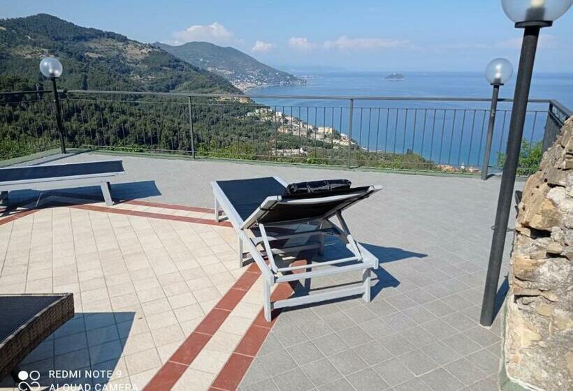 Полулюкс Вид на Море, Il Nido Rifatto