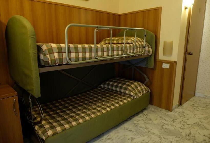 家庭间, B&b Pescofalcone