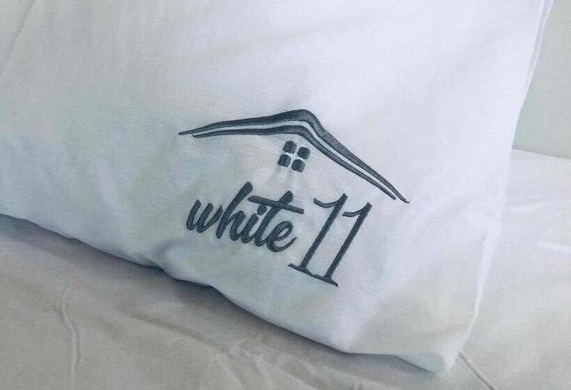 标准工作室, White 11