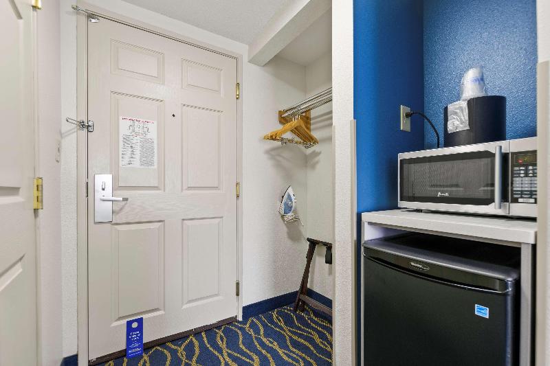 Стандартный Номер Кровать Кинг, Best Western Plus Lake Lanier Gainesville Hotel & Suites