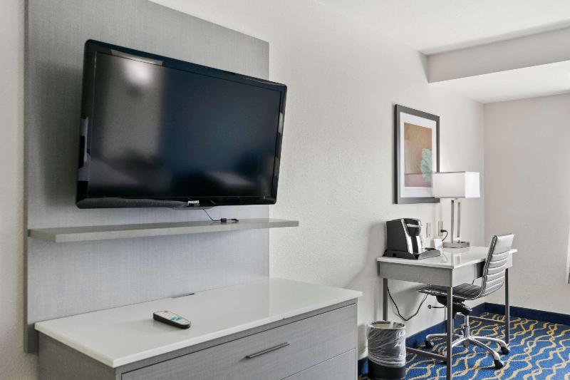 Стандартный Номер Кровать Кинг, Best Western Plus Lake Lanier Gainesville Hotel & Suites