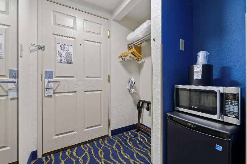 Стандартный Номер Кровать Кинг, Best Western Plus Lake Lanier Gainesville Hotel & Suites