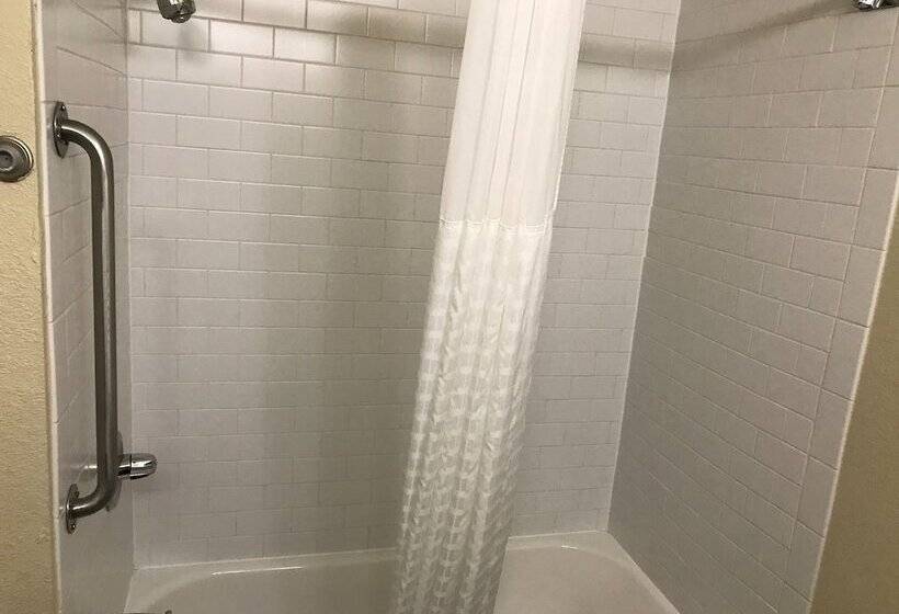 Люкс, Comfort Suites Fort Collins Near University