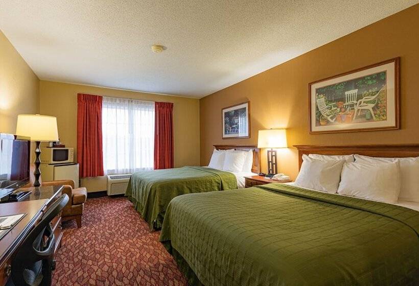 Номер Стандарт, Coshocton Village Inn & Suites