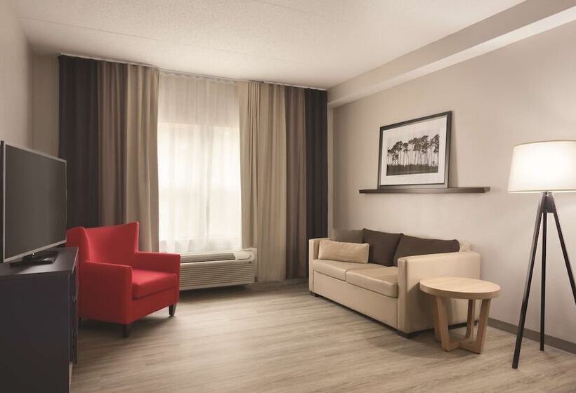 סוויטה מותאמת לאדם עם מוגבלויות, Country Inn & Suites By Radisson, Chattanoogalookout Mountain