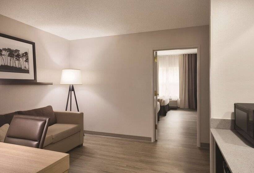 סוויטה, Country Inn & Suites By Radisson, Chattanoogalookout Mountain