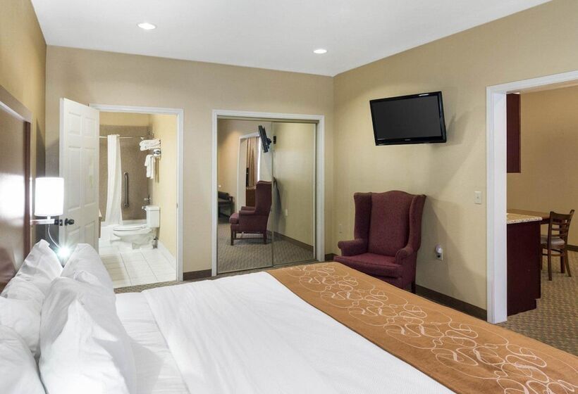 Люкс, Quality Suites Midland North Loop 250