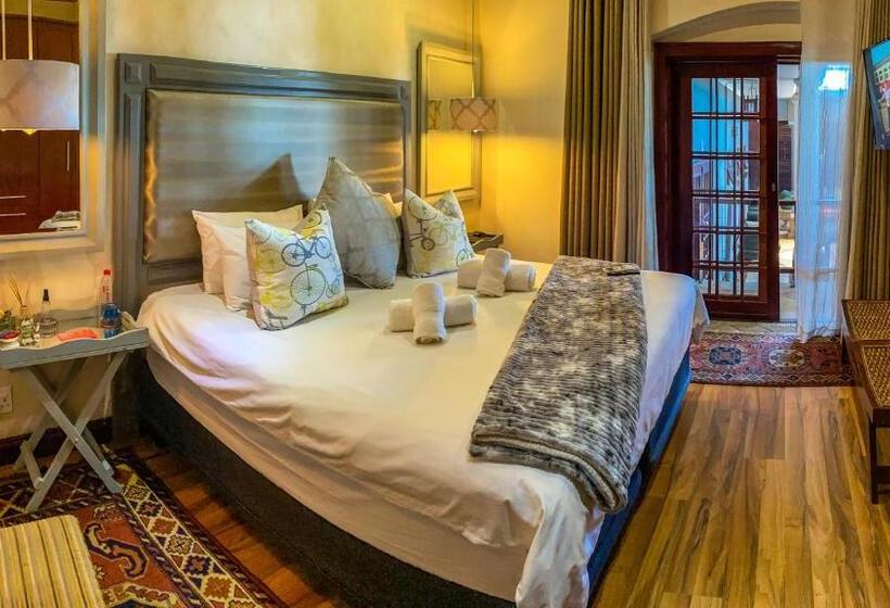 Номер Deluxe Кровать Кинг, Spacube Luxury Suites And Spa
