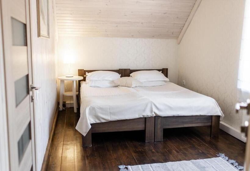 اتاق استاندارد, Guest House