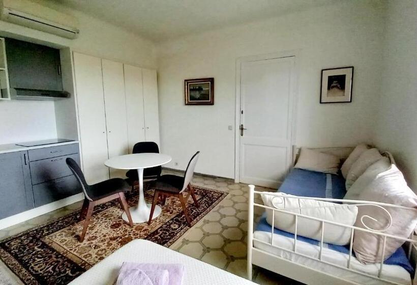 스탠다드 스튜디오, Apartments In Villa Isabel