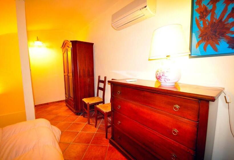 带1个卧室的公寓, Erba Di Campo Residence