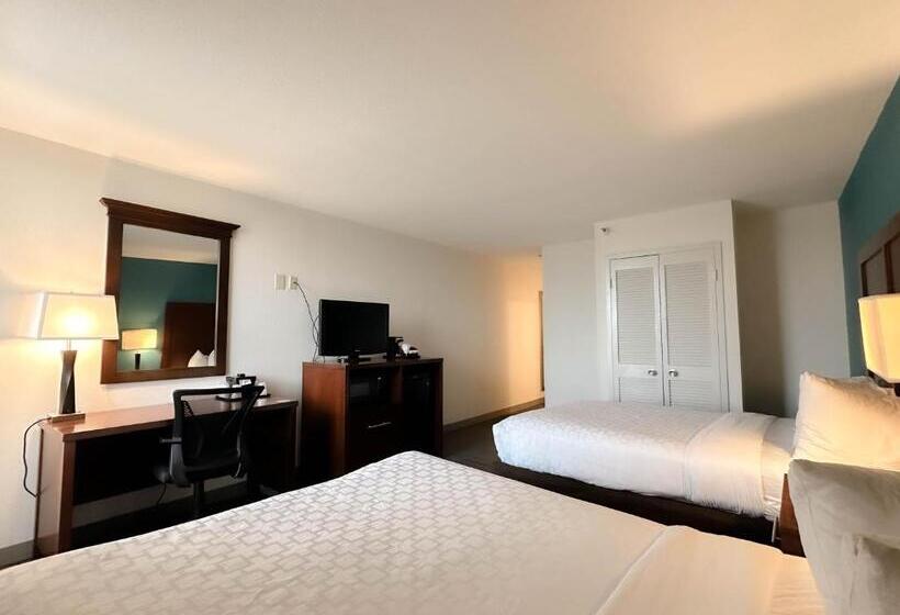 Quarto Deluxe, Comfort Inn & Suites Kissimmee By The Parks