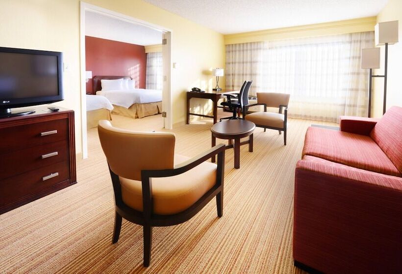 سوییت, Courtyard By Marriott Houston Hobby Airport