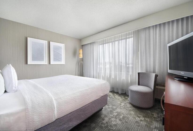 Suite Cama King, Courtyard Mishawaka University Area