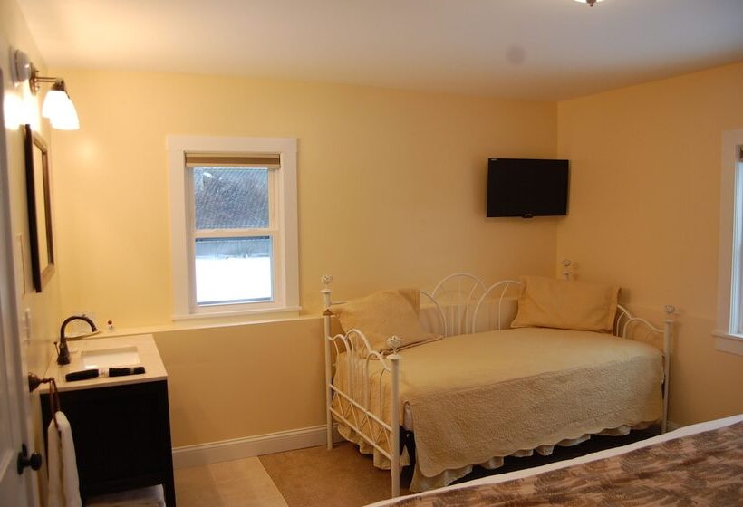 Family Suite, Cranmore Inn