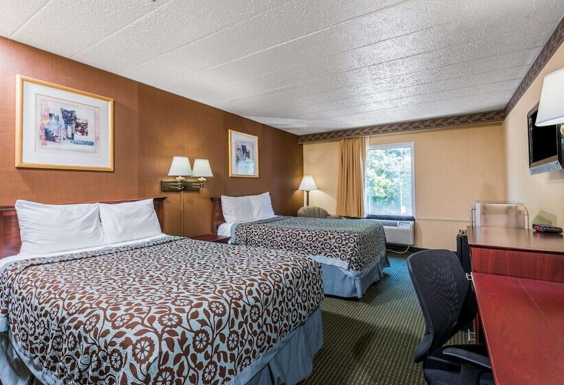 חדר סטנדרט שתי מיטות זוגיות, Days Inn By Wyndham Pittsburgh