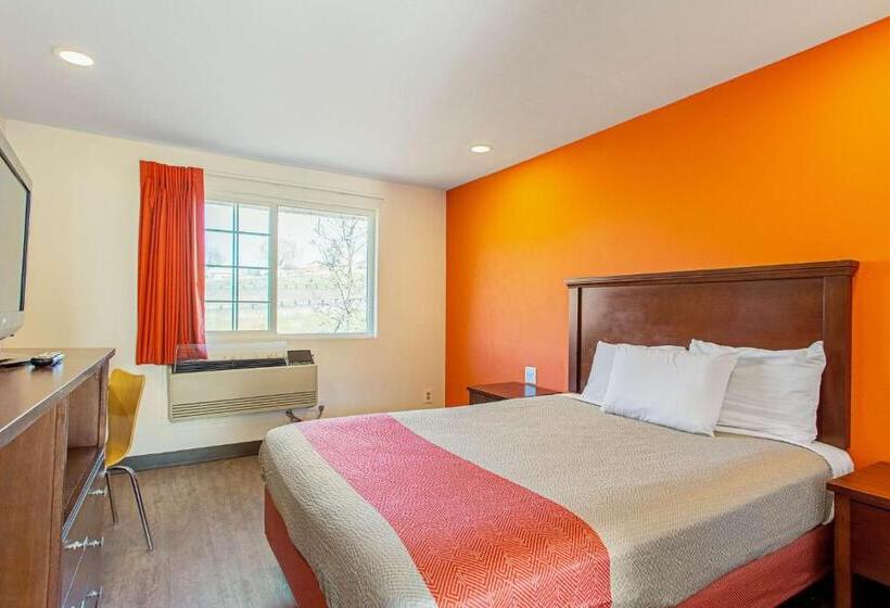 Номер Deluxe, Motel 6 Pendleton, Or  West