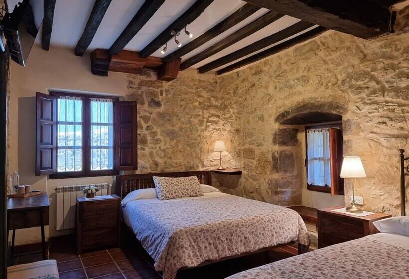 اتاق استاندارد سه نفره, Posada Condado De La Mota