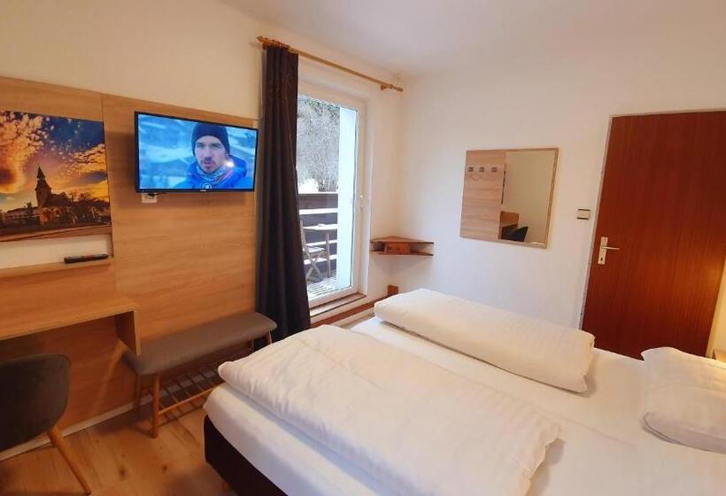 Семейный Номер, Gasthof Rose