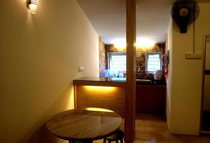 استودیوی استاندارد, Fang Zu Ming Concept Guesthouse