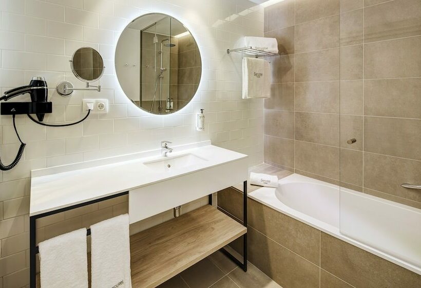 Номер Superior, Sercotel Ayala