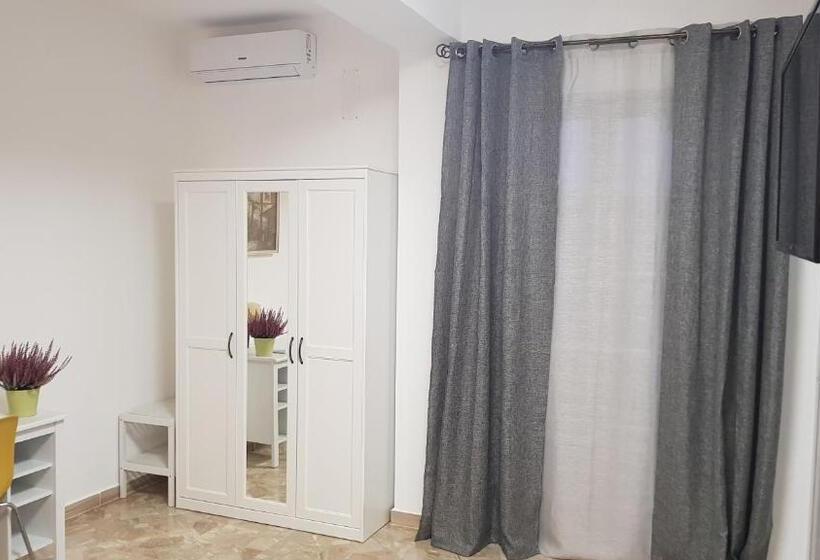 Номер Стандарт, Notti Rosa B&b