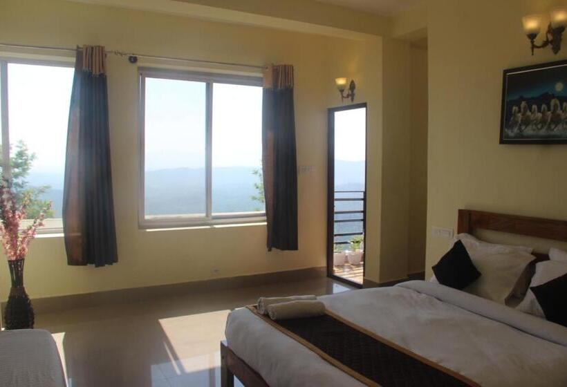 标准间带阳台, Kollanoor Guest House
