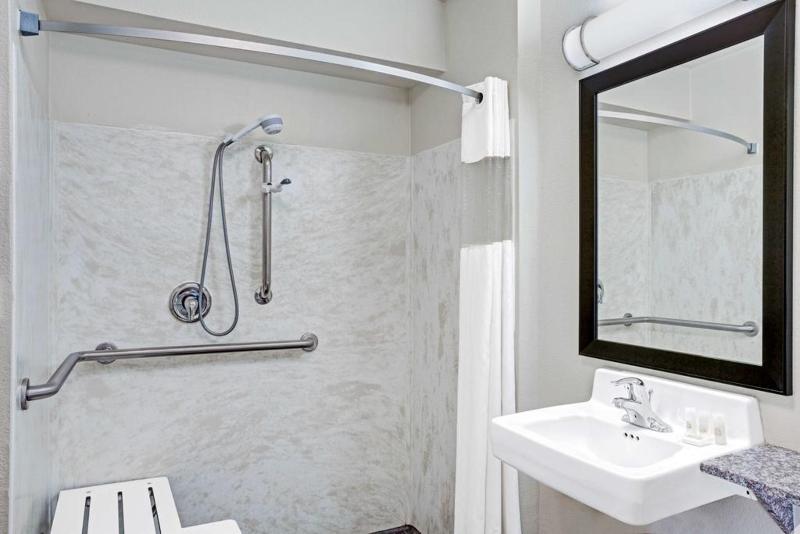 Номер Стандарт, Days Inn & Suites By Wyndham Page Lake Powell