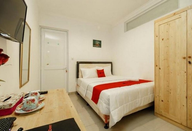 Номер Стандарт, Reddoorz Syariah Plus Near Pancoran 2