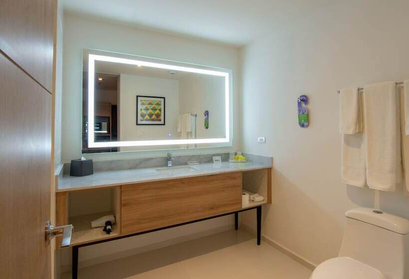 高级客房, Holiday Inn & Suites   Merida La Isla, An Ihg