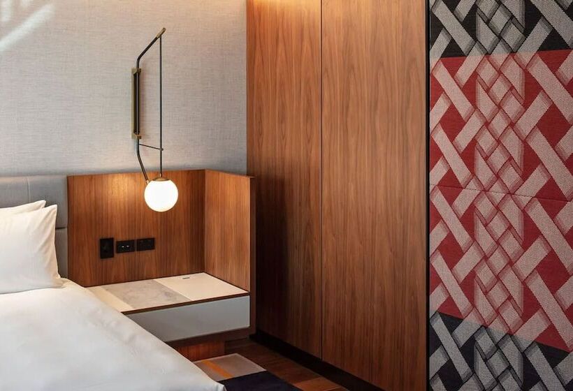 Люкс, Park Hyatt Auckland