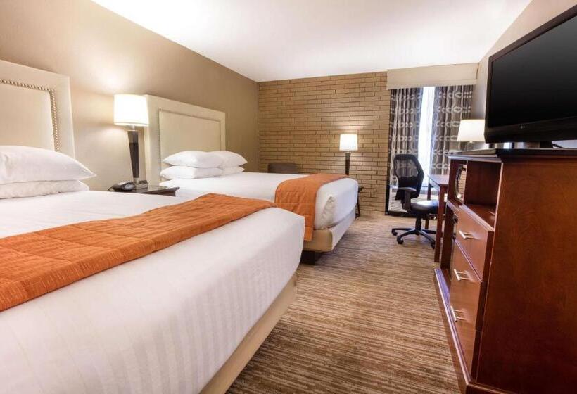 Номер Superior, Drury Inn & Suites Kansas City Airport