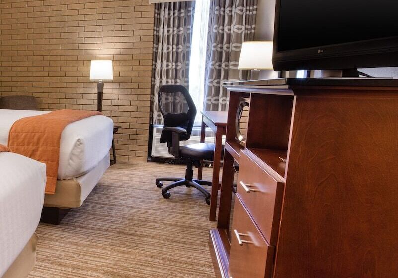 Номер Deluxe Адаптированный для Инвалидов, Drury Inn & Suites Kansas City Airport