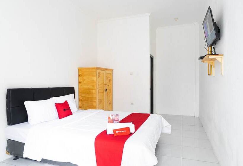 Номер Стандарт, Reddoorz Syariah Near Jatisampurna Hospital
