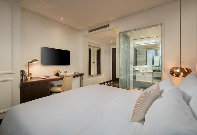 Superior Interior Room, Anatole Hotel Hanoi