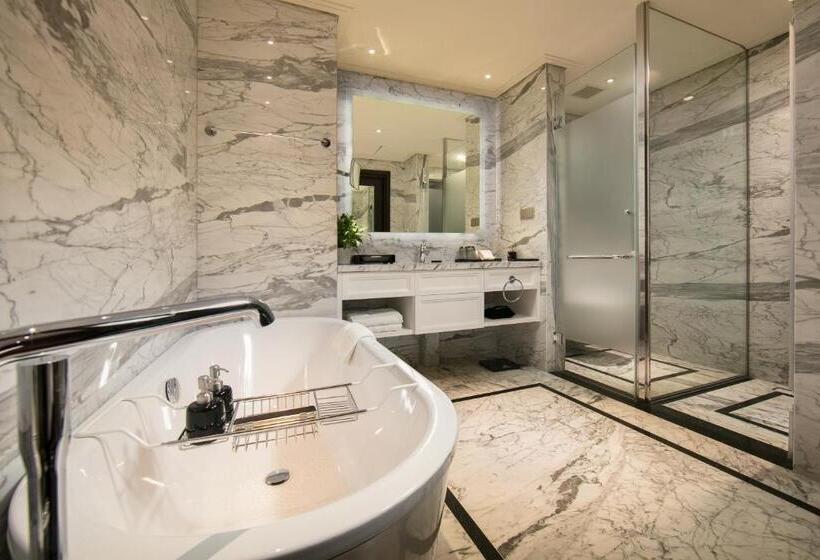 Suite with Terrace, Anatole Hotel Hanoi