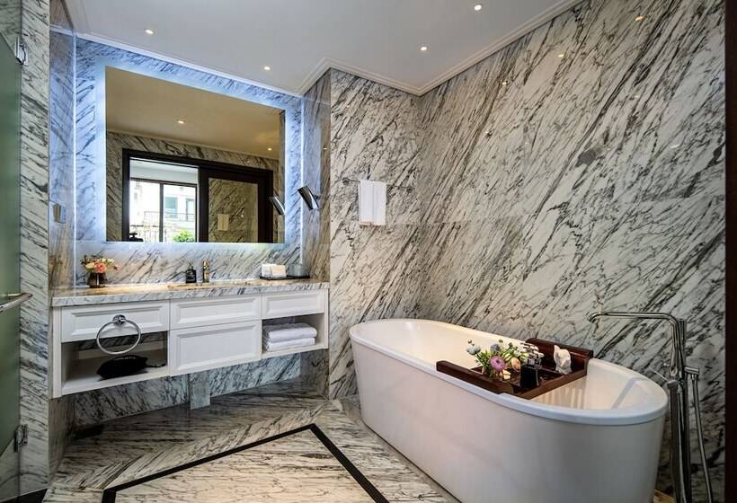 Suite with Terrace, Anatole Hotel Hanoi