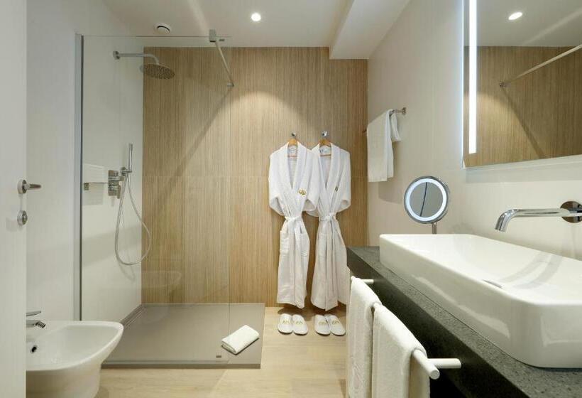 Номер Deluxe, The Signature Level At Grand Palladium Sicilia Resort & Spa