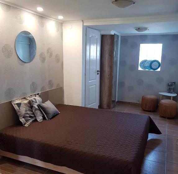 디럭스 룸, Airport16 Bed And Breakfast