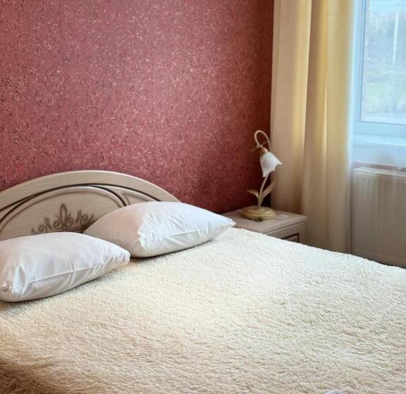 Quarto Estandar, Laguna
