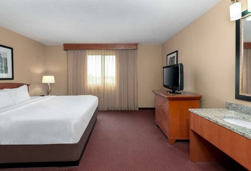 Люкс Адаптированный для Инвалидов, Embassy Suites By Hilton Kansas City International Airport