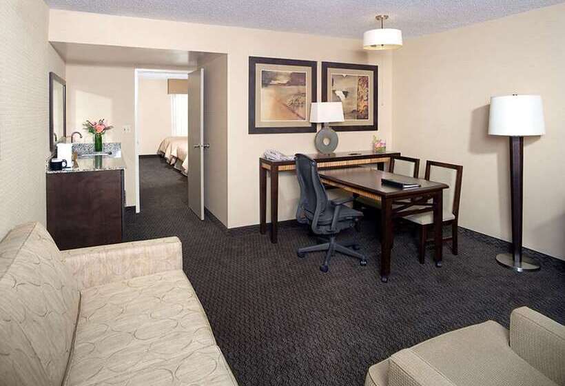 Люкс, Embassy Suites By Hilton Lexington/uk Coldstream
