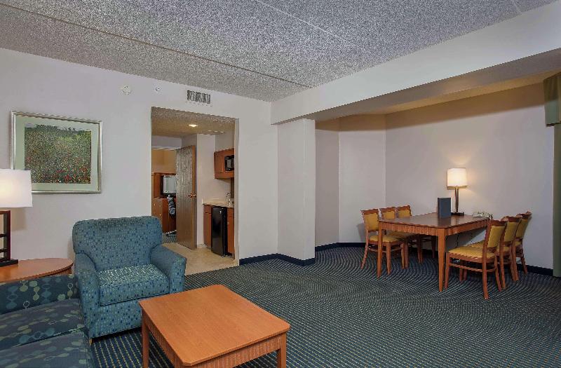 Номер Премиум, Embassy Suites By Hilton Lexington/uk Coldstream